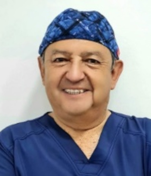 Dr. Fernando Mujica Ramírez