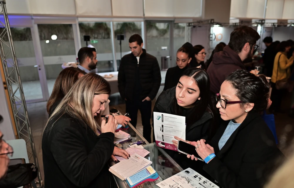 Feria Comercial - MayorDent