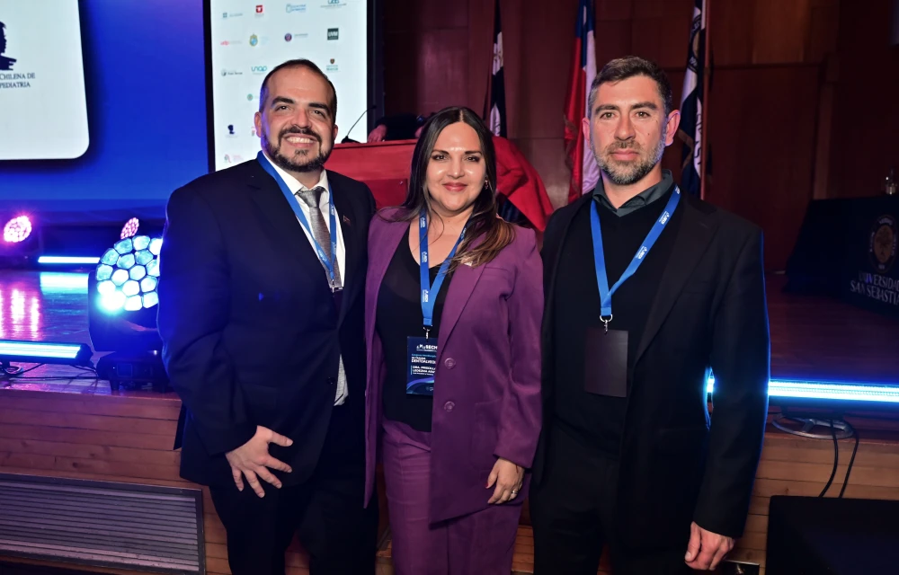 Dr. Nicolás Ferraro, Dra. Priscilla Ledezma y Dr. Christian Pedemonte