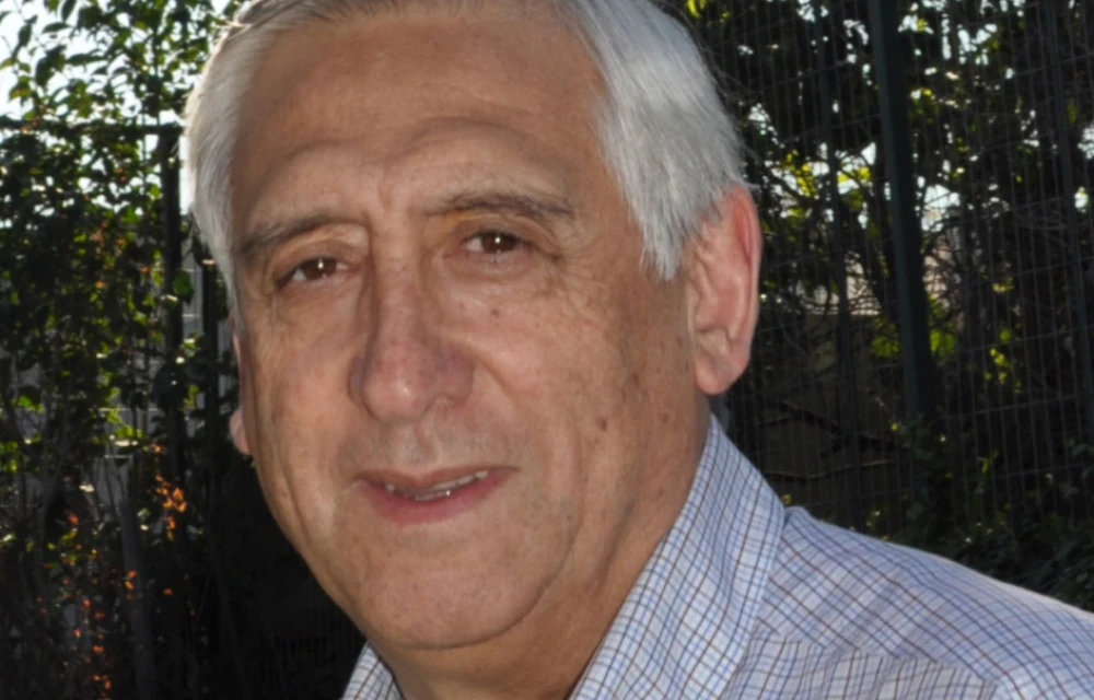 "Tomografía computada de alta resolución como apoyo al endodoncista"