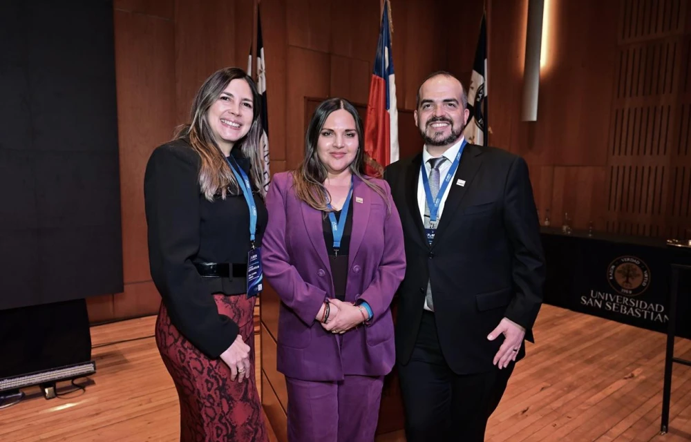 Dra. Claudia Piñeres, Dra. Priscilla Ledezma y Dr. Nicolás Ferraro, elegidos en asamblea.