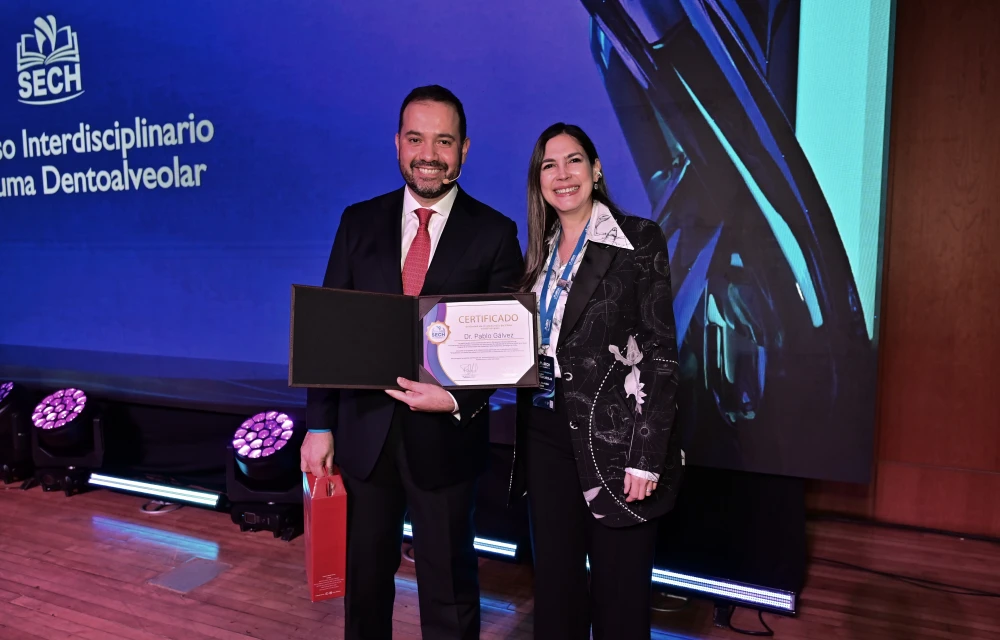 Dr. Pablo Gálvez y Dra. Claudia Piñeres, Coordinadora Nacional de Filiales SECH