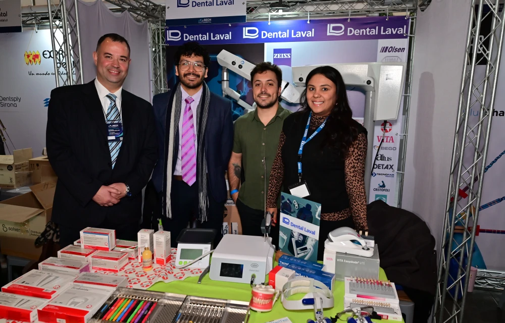 Feria Comercial - Dental Laval
