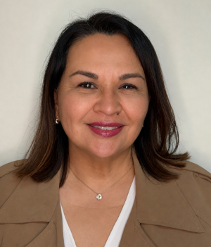 Dra. Claudia Z&uacute;&ntilde;iga Araya